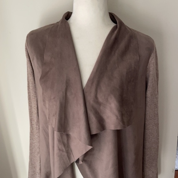 Muche et Muchette tan ultra suede and soft knit fringes waterfall cardigan - Picture 5 of 11